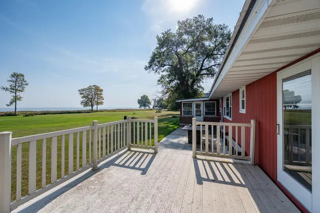 $579,500 | 5286 County Highway North, Oconto, WI 54153