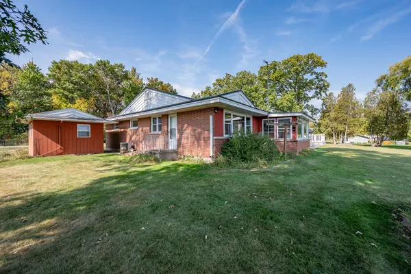 $579,500 | 5286 County Highway North, Oconto, WI 54153