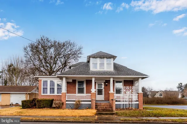 $285,000 | 1447 Scotland Avenue, Chambersburg, PA 17201