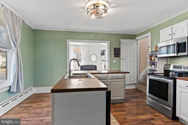 $285,000 | 1447 Scotland Avenue, Chambersburg, PA 17201