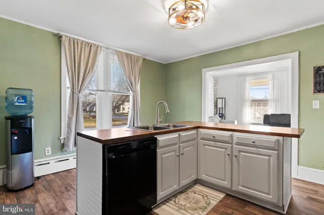 $285,000 | 1447 Scotland Avenue, Chambersburg, PA 17201