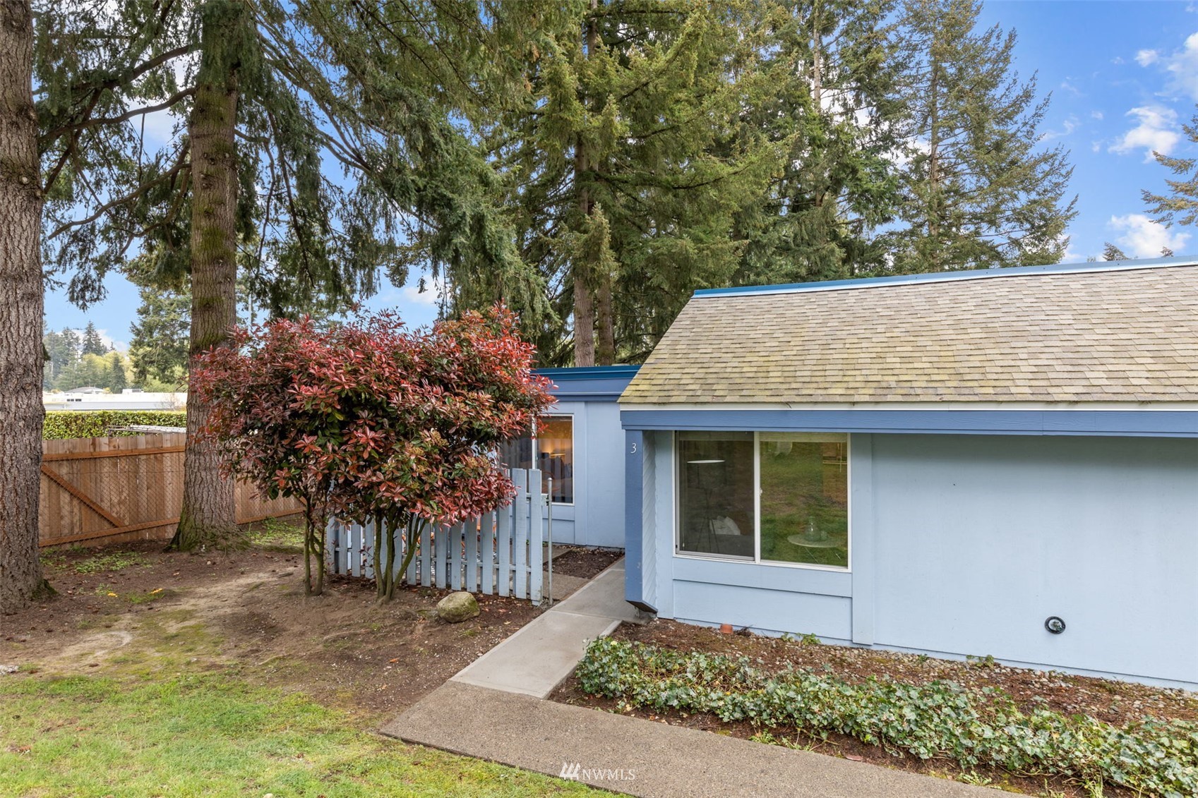 4308 Northeast Sunset Boulevard, Unit Z3 Renton, WA 98059 - Photo 1 of 27 Gallery Image 1
