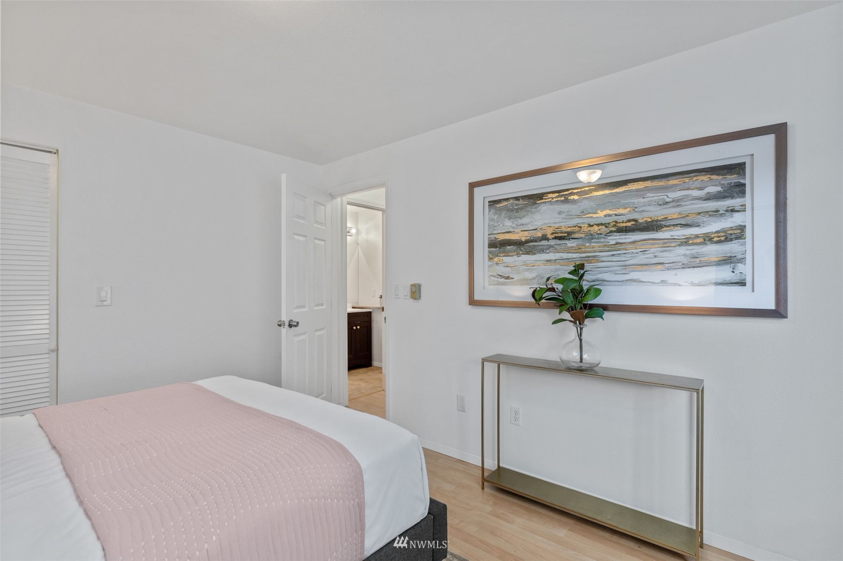 4308 Northeast Sunset Boulevard, Unit Z3 Renton, WA 98059 - Photo 13 of 27 Gallery Image 13