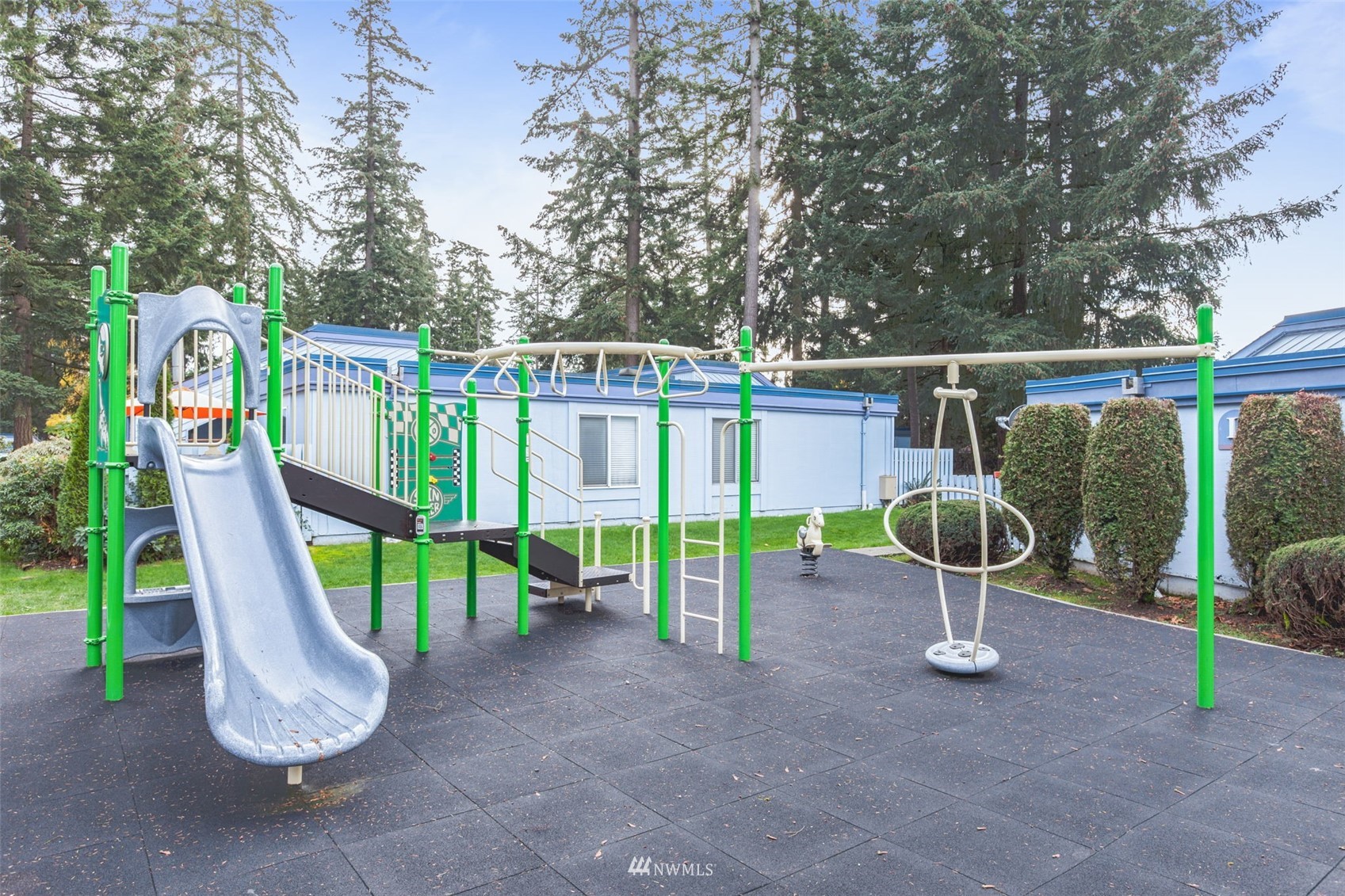 4308 Northeast Sunset Boulevard, Unit Z3 Renton, WA 98059 - Photo 24 of 27 Gallery Image 24