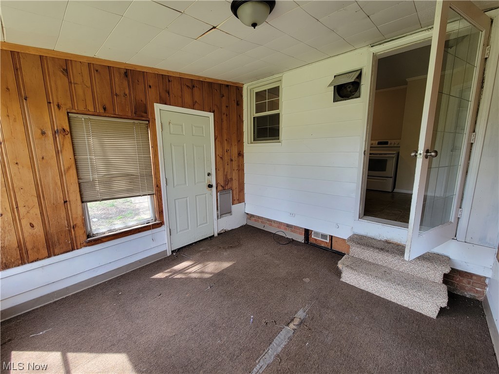 1639 Overbrook Road Cleveland, OH 44124 - Photo 20 of 25