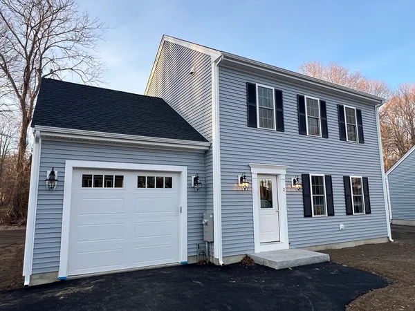 $3,600 | 2 Hummingbird Path, Watertown, MA 02472