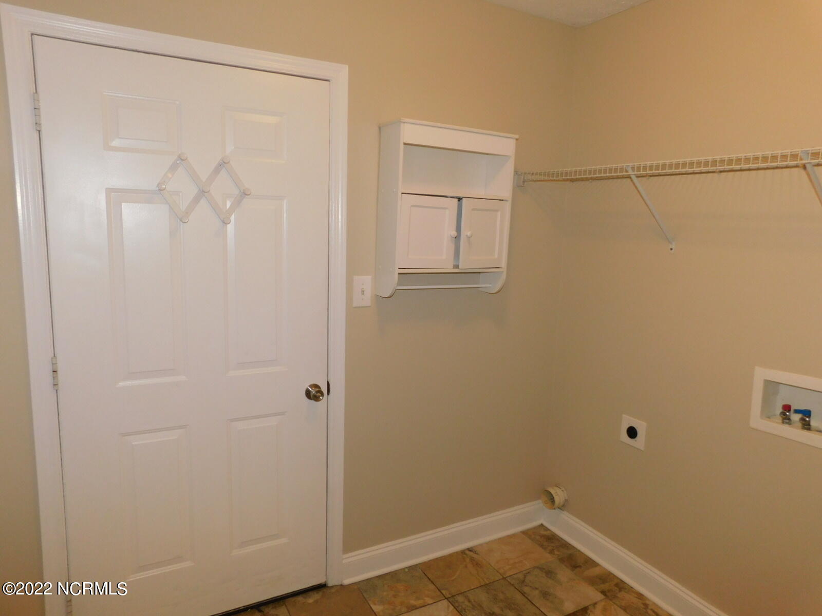 1504 Mesquite Court Havelock, NC 28532 - Photo 8 of 15 DSCN3290