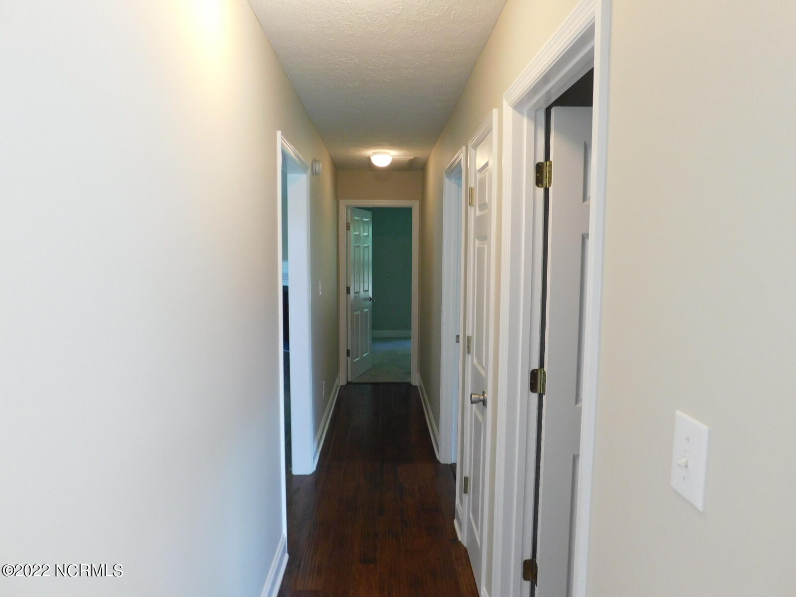 1504 Mesquite Court Havelock, NC 28532 - Photo 9 of 15 DSCN3337