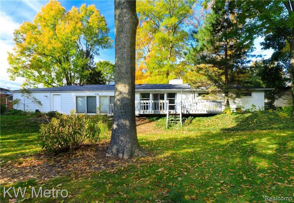 28240 Quail Hollow Road Farmington Hills, MI 48331 - Photo 22 of 22