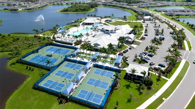 $569,900 | 8609 Sea Scape Cove, Parrish, FL 34221