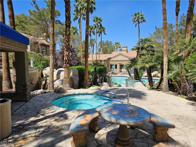 $1,750 | 3145 East Flamingo Road, Unit 2084, Las Vegas, NV 89121