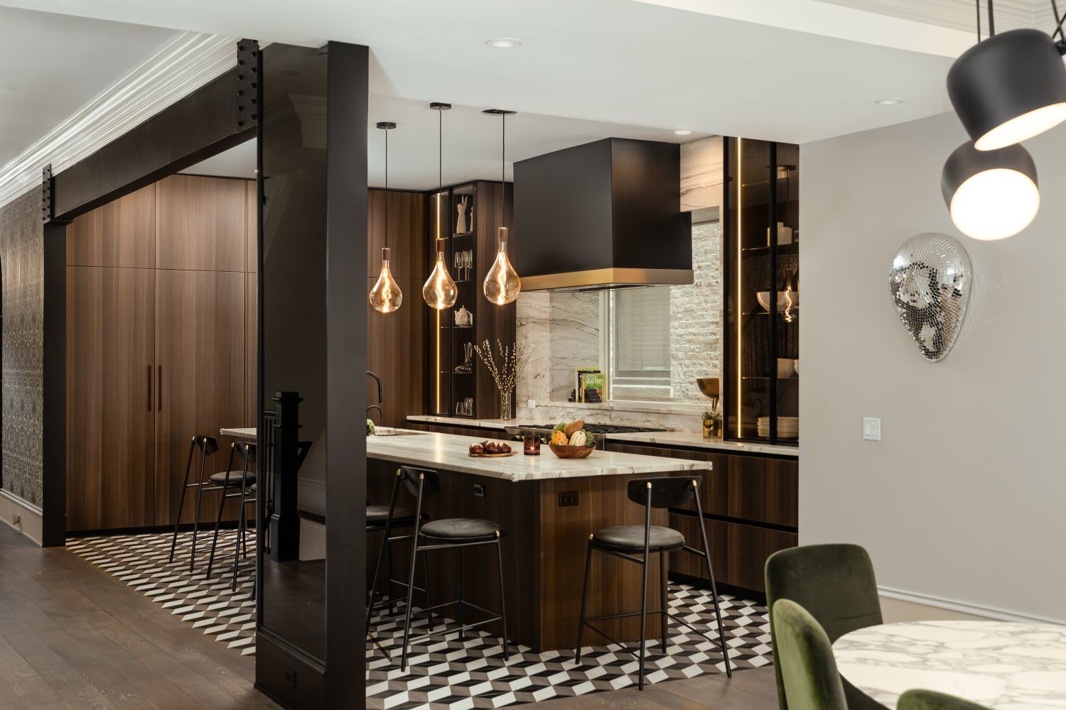 2734 North Racine Avenue Chicago, IL 60614 - Photo 4 of 47