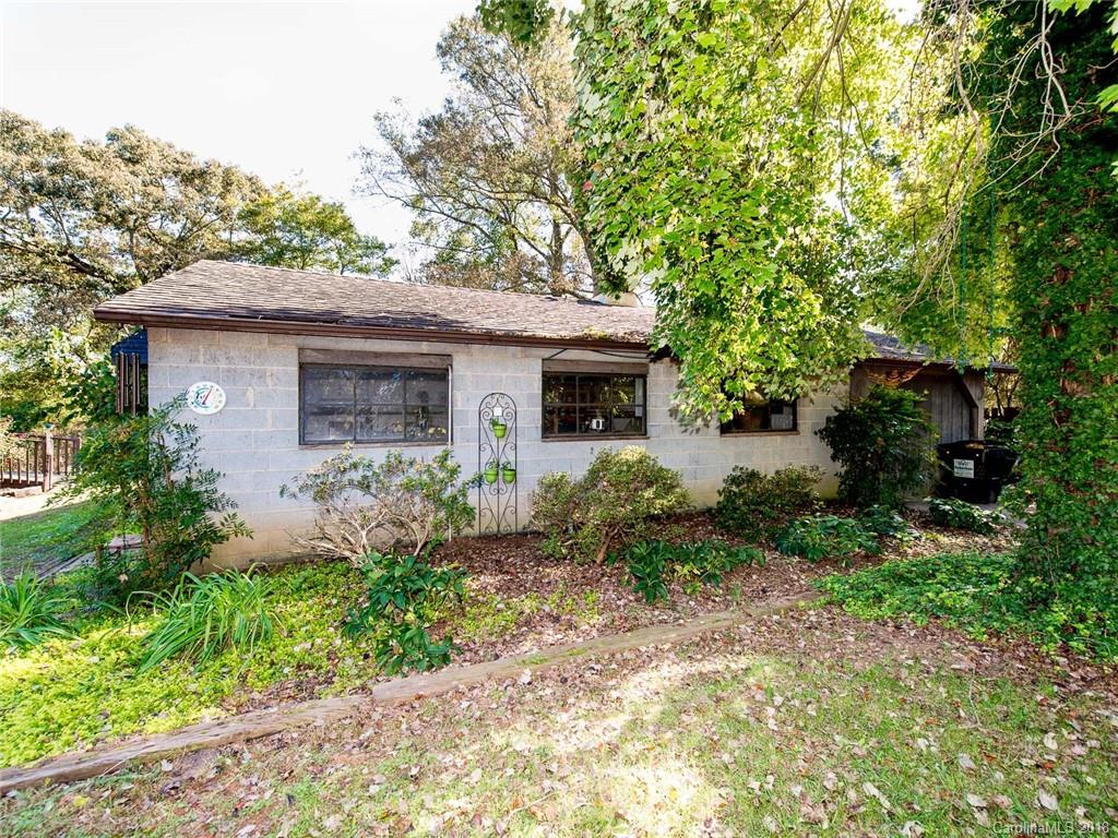 2118 Miranda Road Charlotte, NC 28216 - Photo 23 of 36 Gallery Image 23