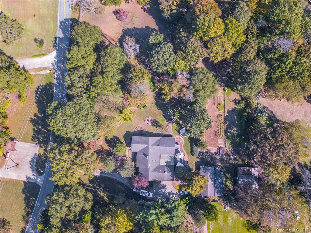 2118 Miranda Road Charlotte, NC 28216 - Photo 35 of 36 Gallery Image 35