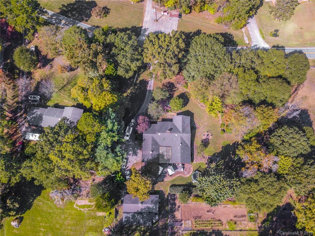 2118 Miranda Road Charlotte, NC 28216 - Photo 36 of 36 Gallery Image 36
