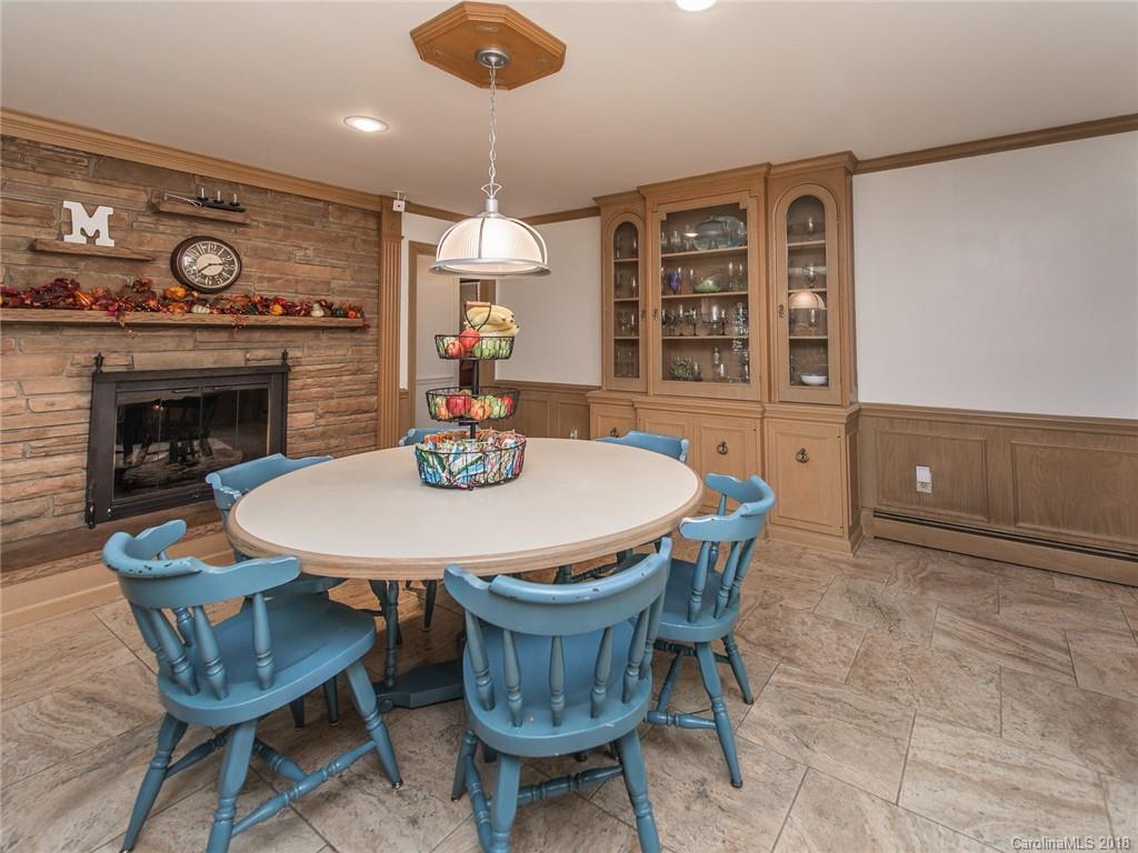 2118 Miranda Road Charlotte, NC 28216 - Photo 9 of 36 Gallery Image 9