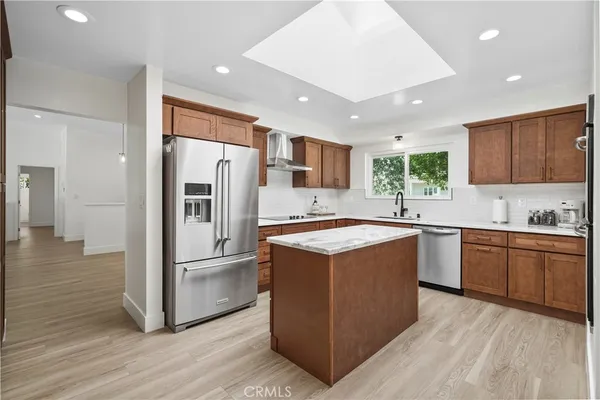 $1,595,000 | 17177 Superior Street, Northridge, CA 91325