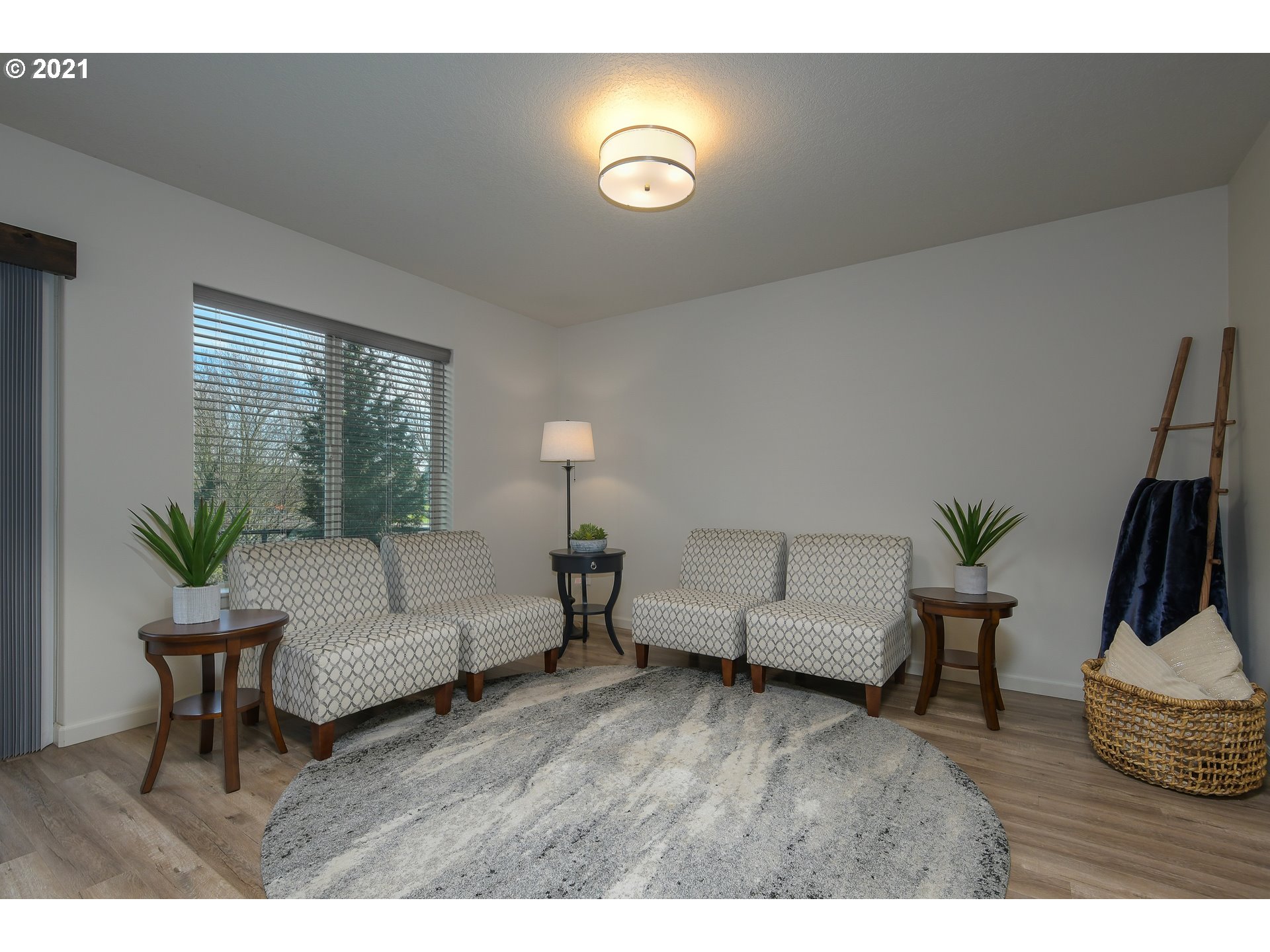 11 North 42nd Place Ridgefield, WA 98642 - Photo 3 of 26