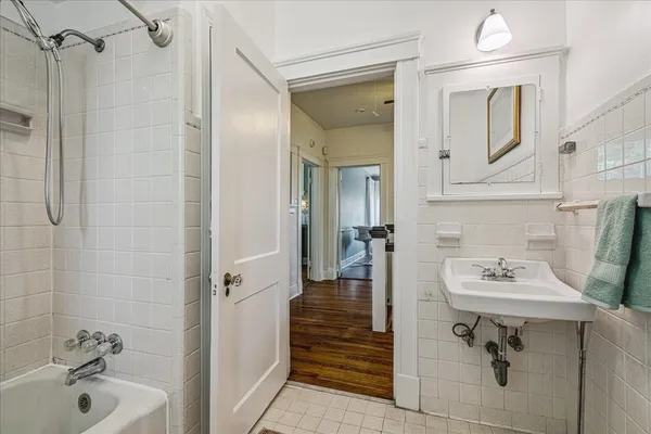 $425,000 | 1968 Nelson Avenue, Memphis, TN 38104