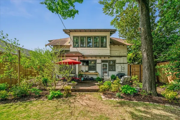 $425,000 | 1968 Nelson Avenue, Memphis, TN 38104