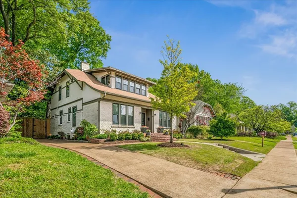 $425,000 | 1968 Nelson Avenue, Memphis, TN 38104