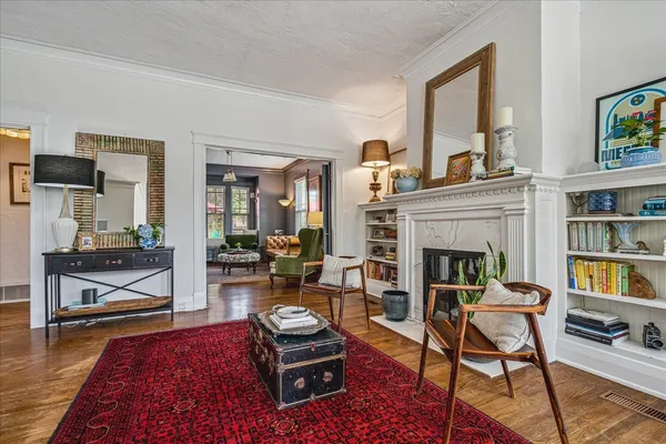 $425,000 | 1968 Nelson Avenue, Memphis, TN 38104