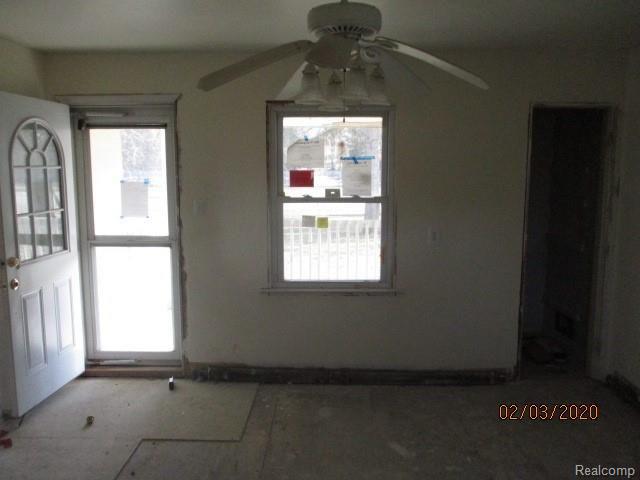 14415 Newburgh Road Livonia, MI 48154 - Photo 5 of 13