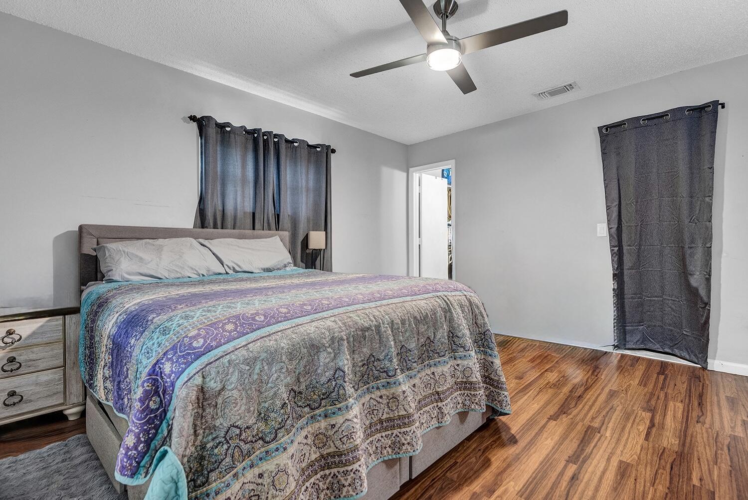 9544 Richmond Circle Boca Raton, FL 33434 - Photo 20 of 29 Primary Bedroom