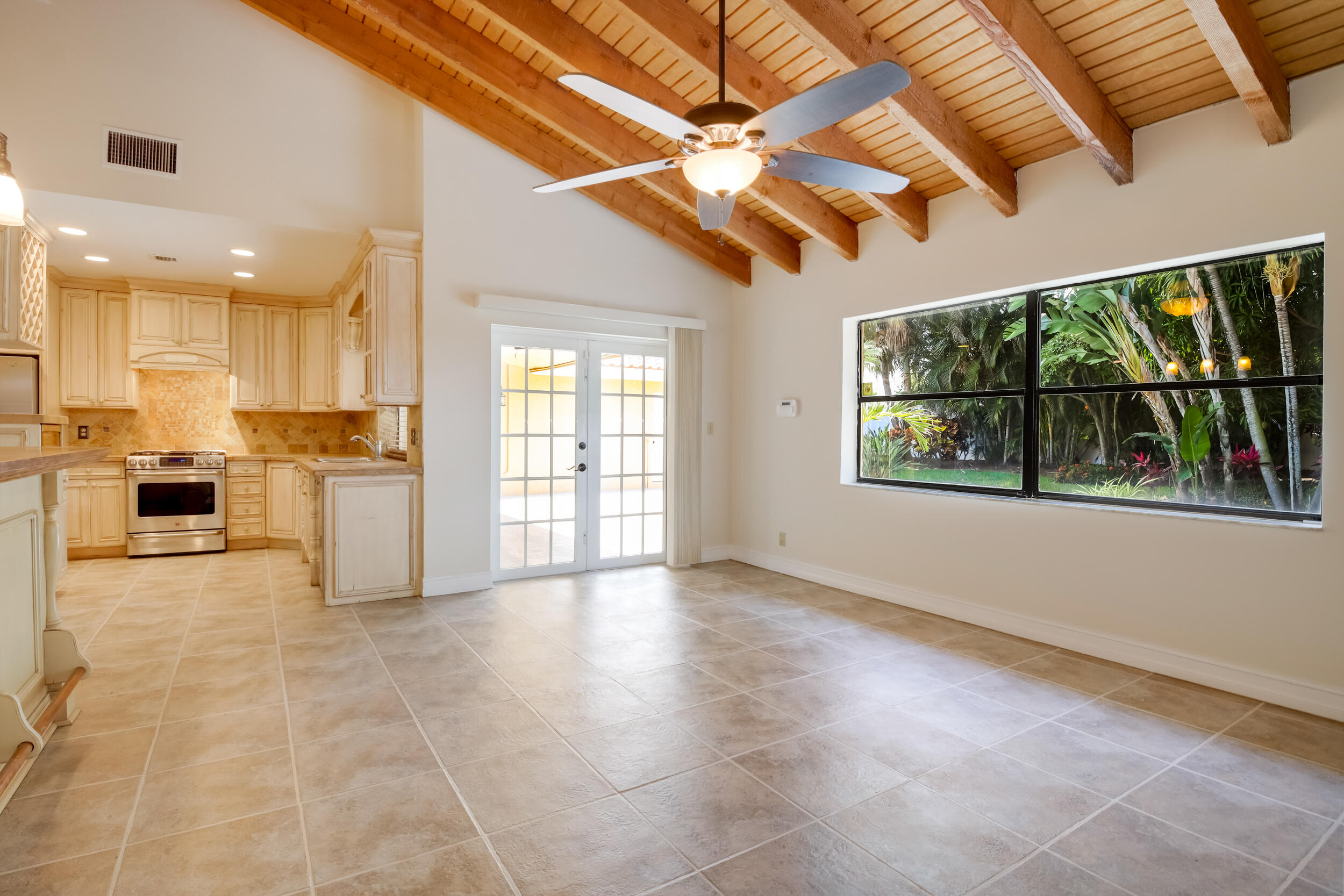 21243 Escondido Way North Boca Raton, FL 33433 - Photo 11 of 42 Family room off kitchen