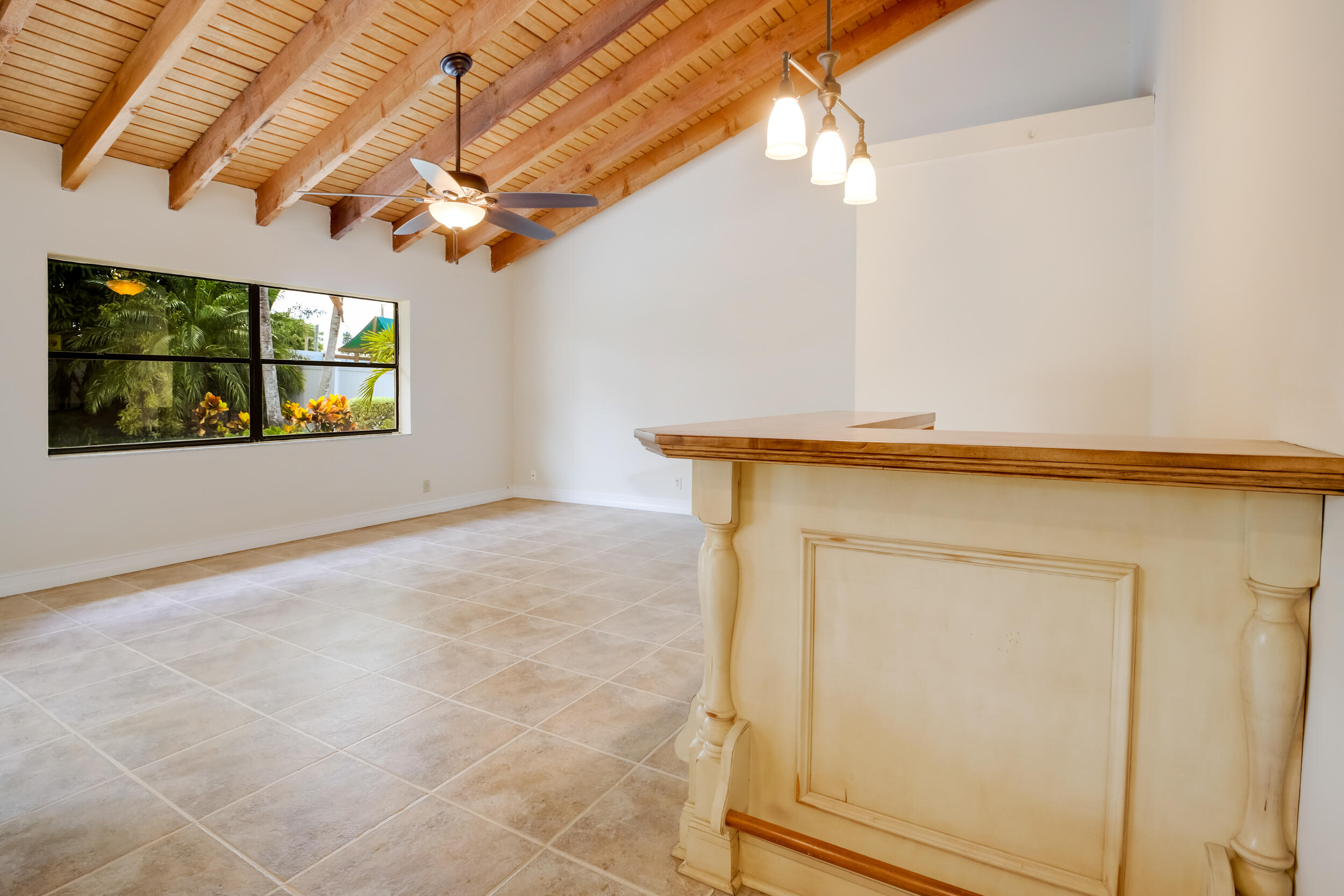 21243 Escondido Way North Boca Raton, FL 33433 - Photo 12 of 42 Family room cedar ceiling
