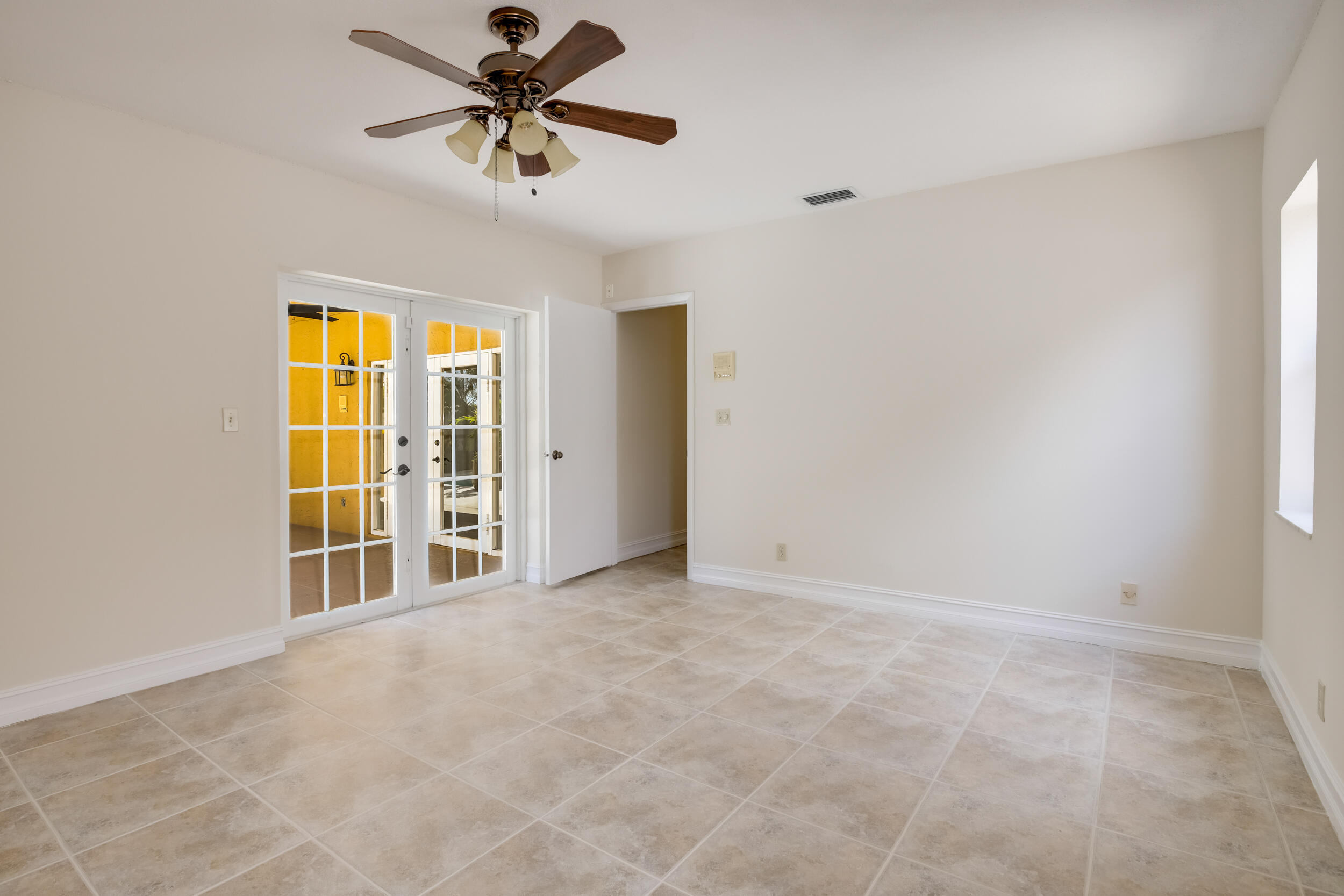 21243 Escondido Way North Boca Raton, FL 33433 - Photo 27 of 42 Primary bedroom