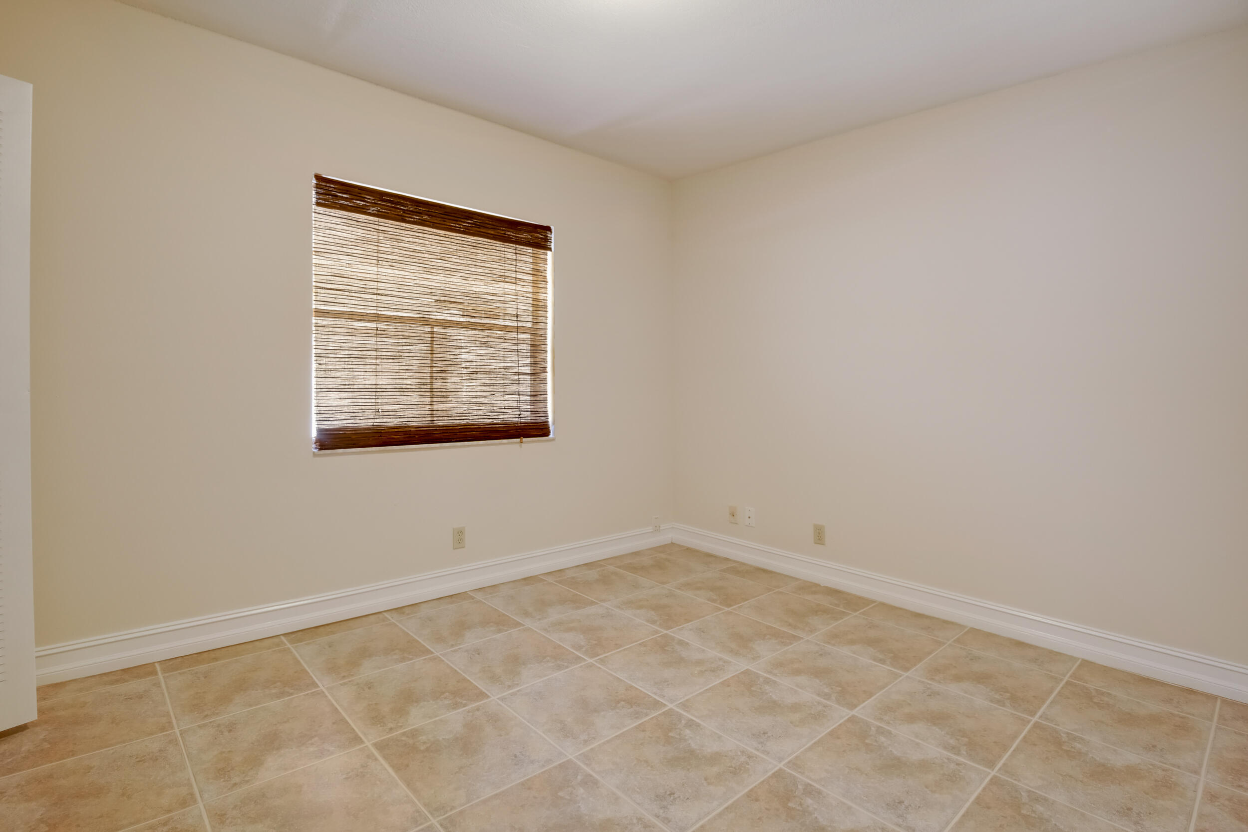 21243 Escondido Way North Boca Raton, FL 33433 - Photo 34 of 42 Bedroom 2