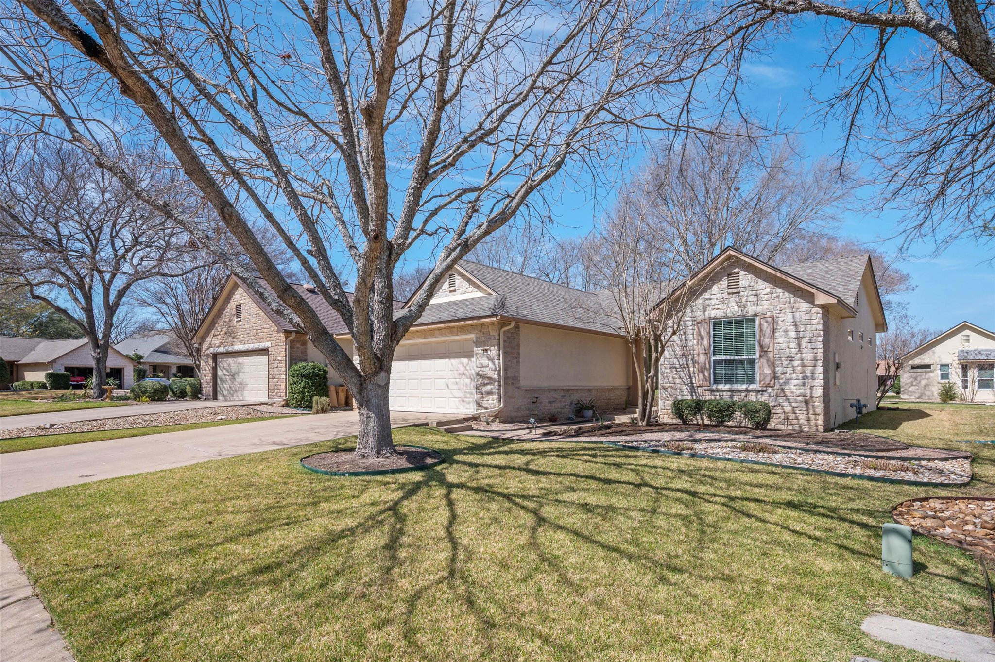 106 Running Water Street Georgetown, TX 78633 - Photo 4 of 25