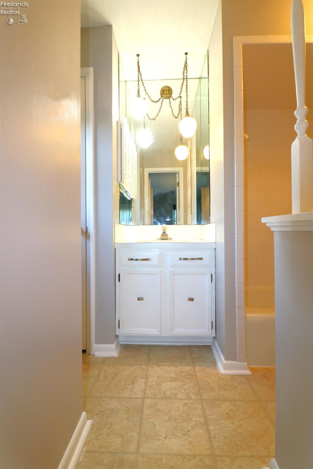 3003 Huron Avery Road Huron, OH 44839 - Photo 18 of 38 Gallery Image 18