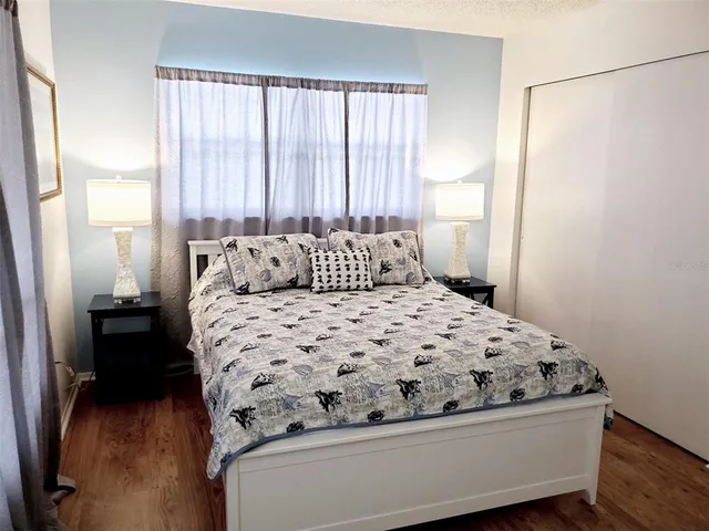 $4,000 | 2203 43rd Street West, Bradenton, FL 34205