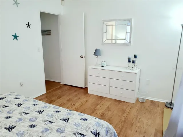 $4,000 | 2203 43rd Street West, Bradenton, FL 34205