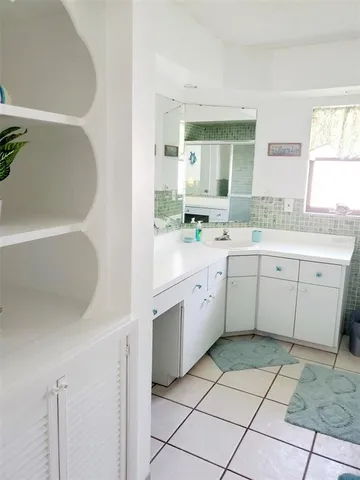 $4,000 | 2203 43rd Street West, Bradenton, FL 34205