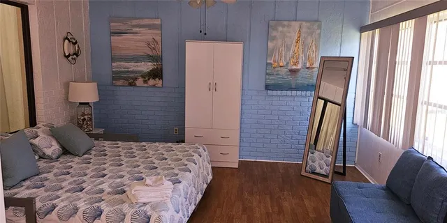 $4,000 | 2203 43rd Street West, Bradenton, FL 34205