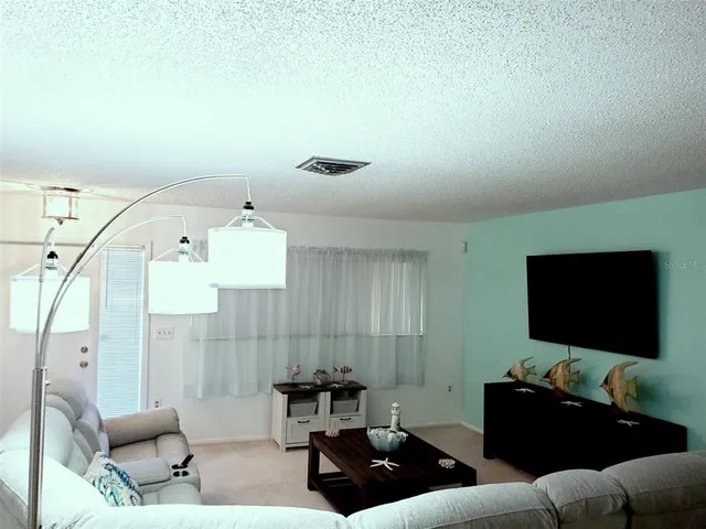 $4,000 | 2203 43rd Street West, Bradenton, FL 34205