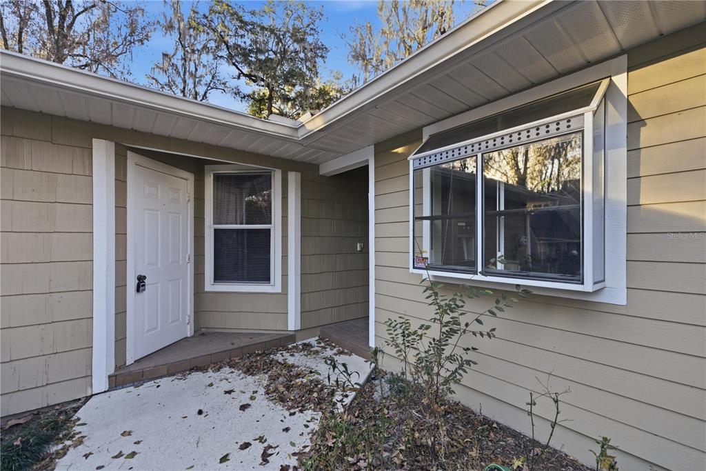 832 Southwest 50th Way Gainesville, FL 32607 - Photo 4 of 27