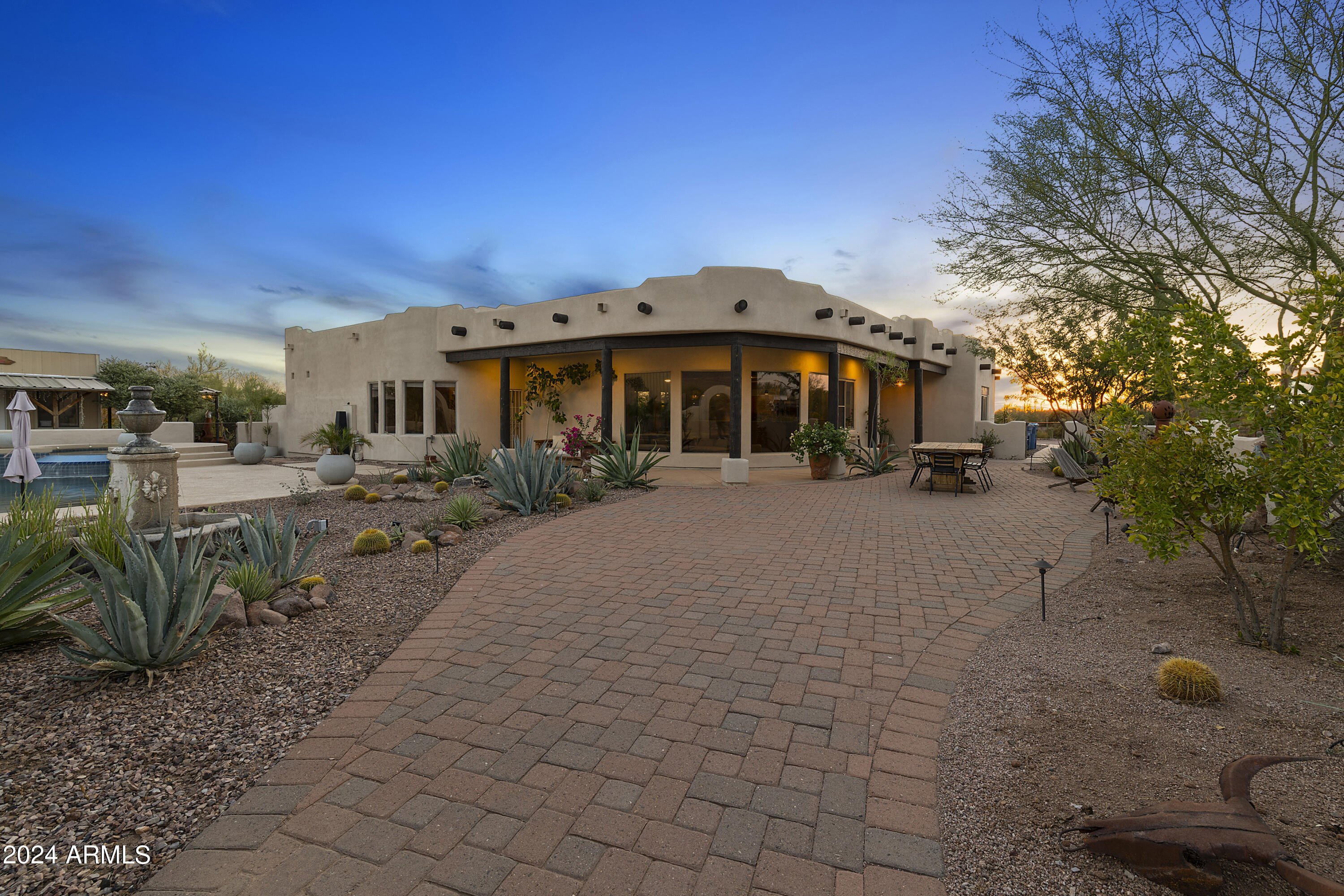 230 South Val Vista Road Apache Junction, AZ 85119 - Photo 3 of 60 PAT_7503