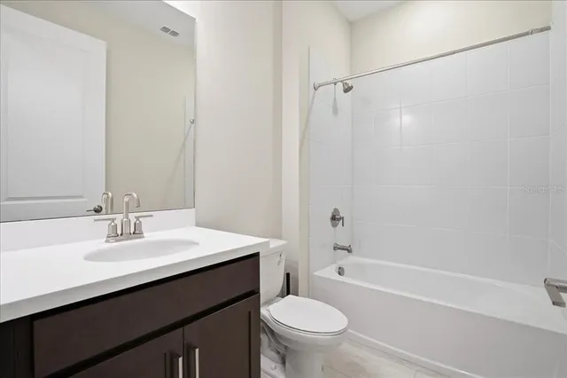 $469,000 | 5237 Savino Circle, Palmetto, FL 34221