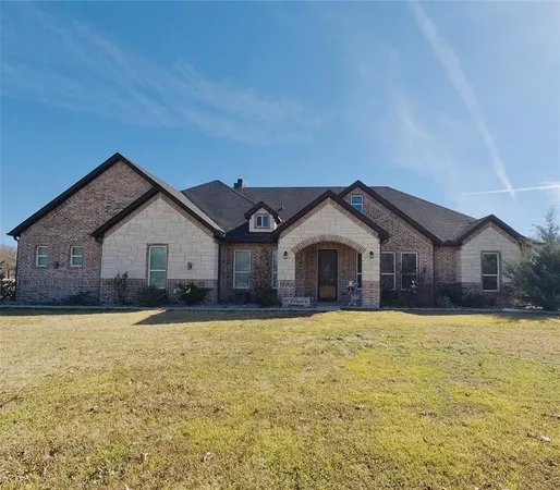 $645,000 | 319 Lanier Road, Combine, TX 75159
