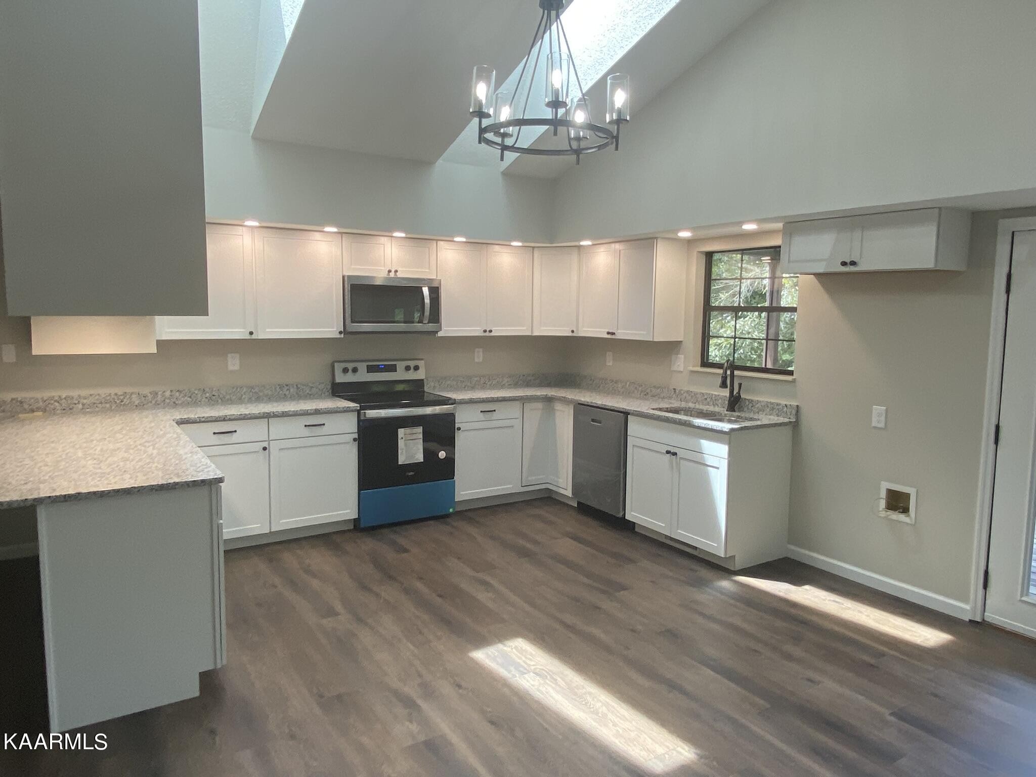 3636 Huffs Ferry Road Loudon, TN 37774 - Photo 3 of 26 Gallery Image 3