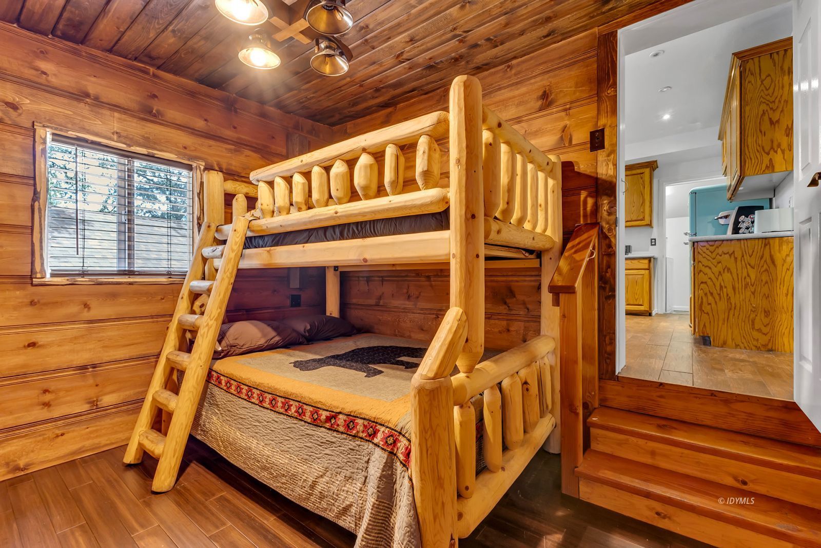 25325 Marion Ridge Drive Idyllwild, CA 92549 - Photo 12 of 25 Bedroom