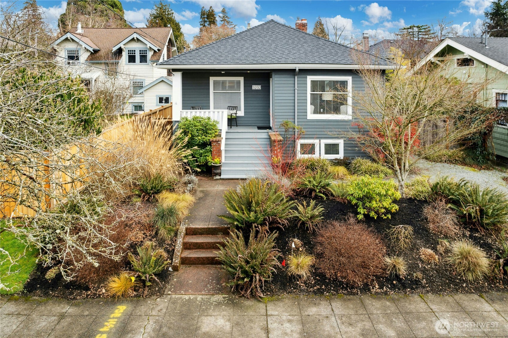 3232 37th Avenue South Seattle, WA 98144 - Photo 1 of 39 Gallery Image 1