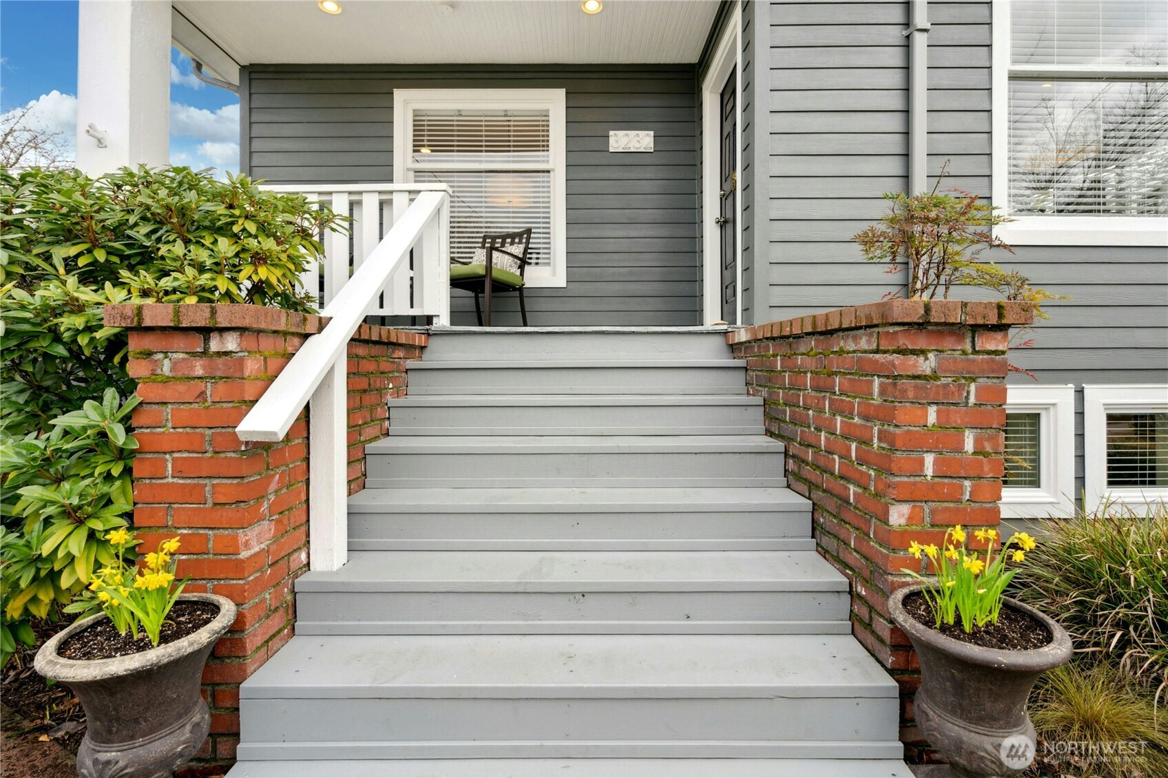 3232 37th Avenue South Seattle, WA 98144 - Photo 3 of 39 Gallery Image 3