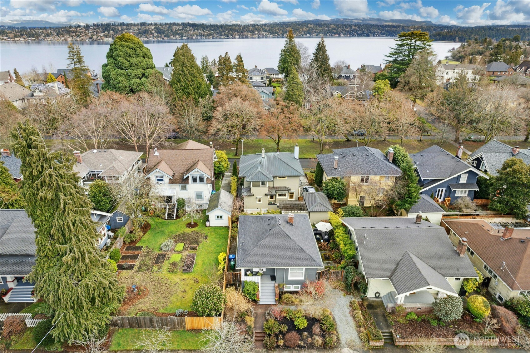 3232 37th Avenue South Seattle, WA 98144 - Photo 39 of 39 Gallery Image 39