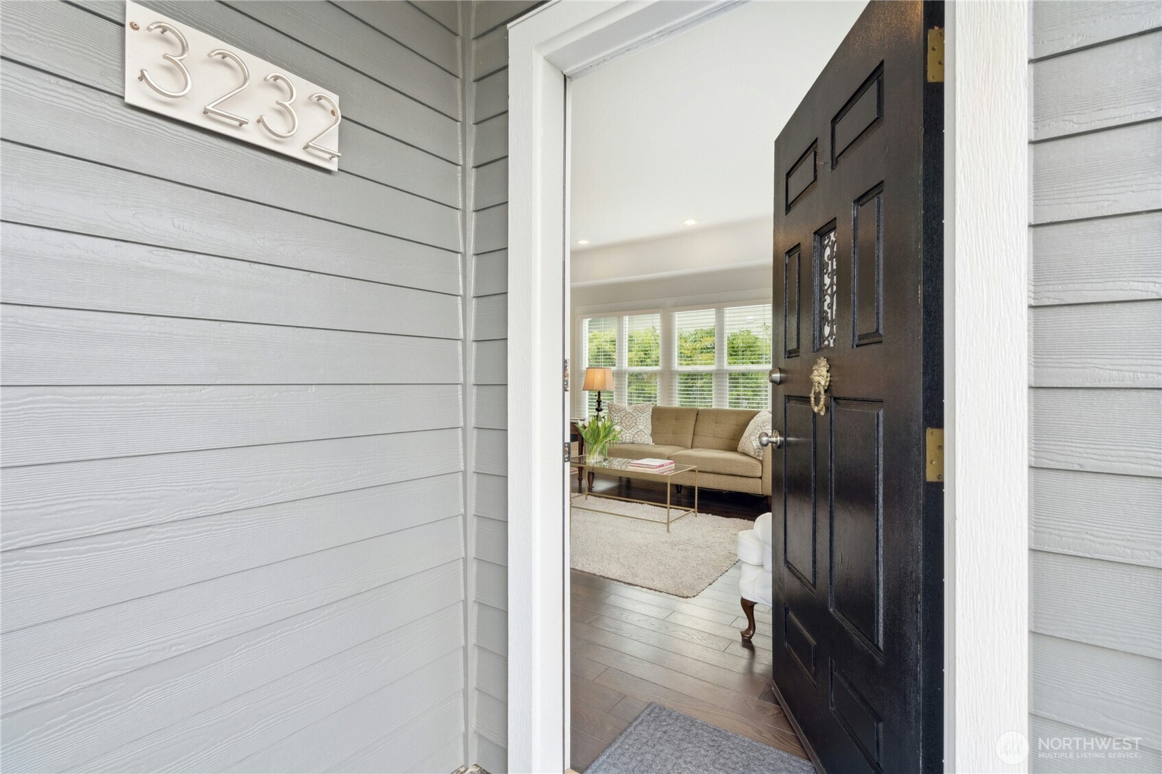 3232 37th Avenue South Seattle, WA 98144 - Photo 5 of 39 Gallery Image 5
