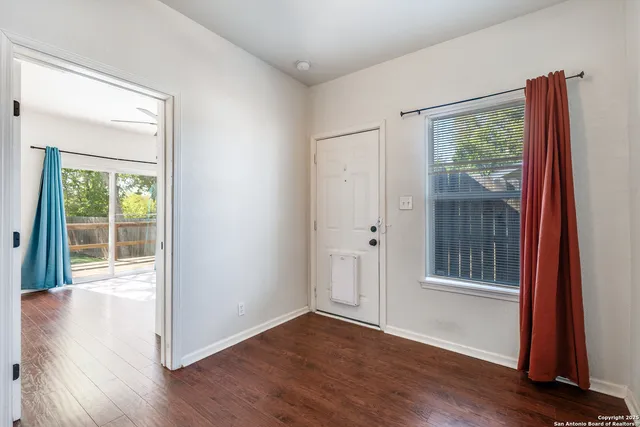 $1,395 | 312 Arlington Court, Unit 102, San Antonio, TX 78210